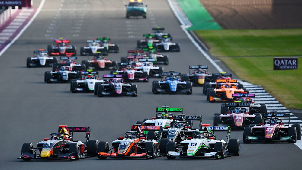 The top three battled for the lead at the start on the run down to Turn 1