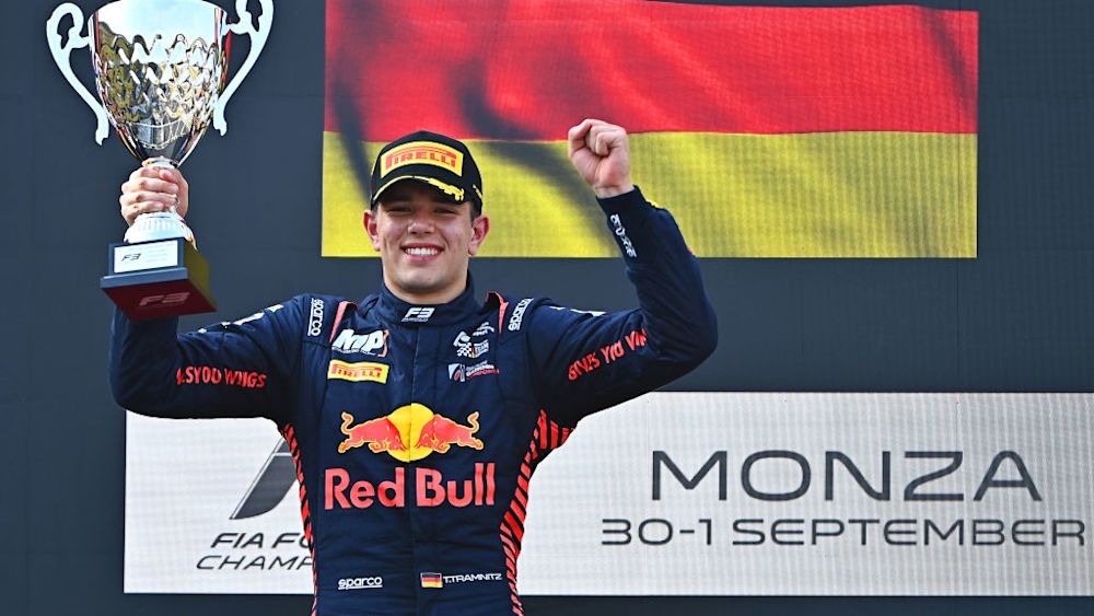 A maiden F3 victory finally arrived in the final round as Tramnitz won the Monza Sprint