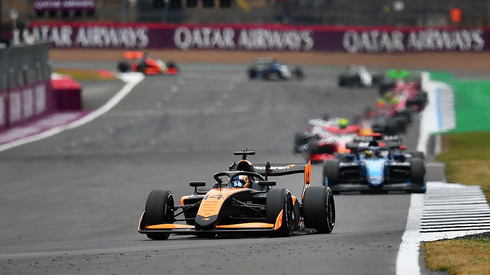 Stenshorne managed his pace well early on in third place