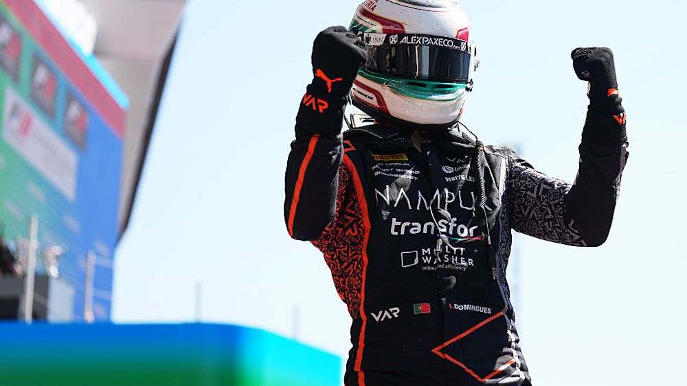 Domingues led home a VAR 1-2 finish in Barcelona