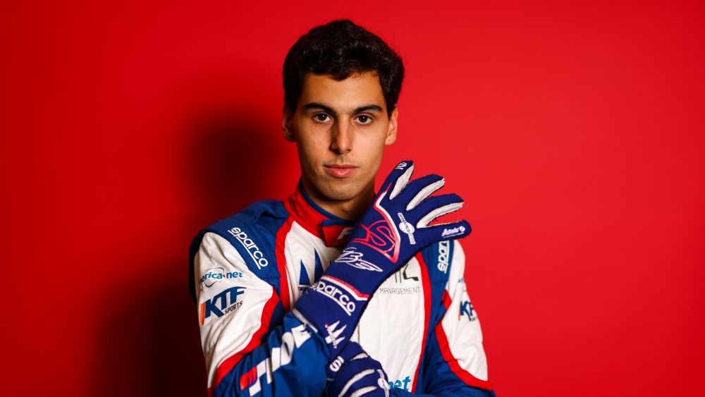 McLaren sign teenager Bortoleto to driver roster