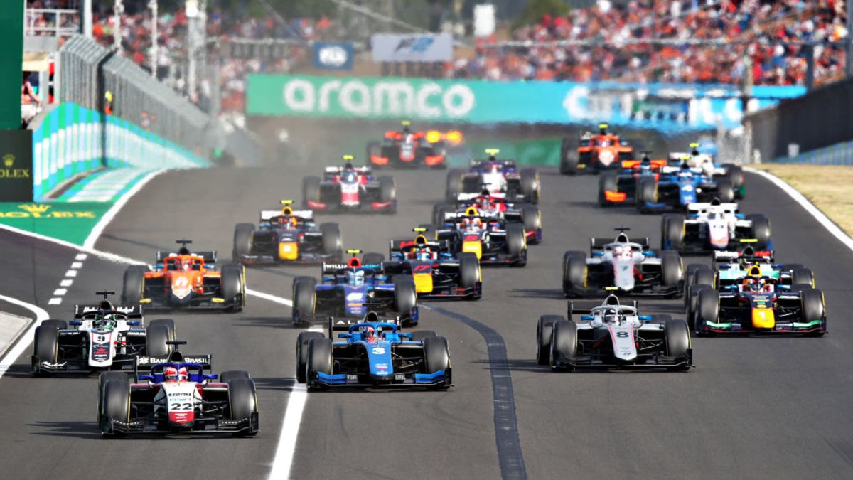 Formula 2 stream outlet