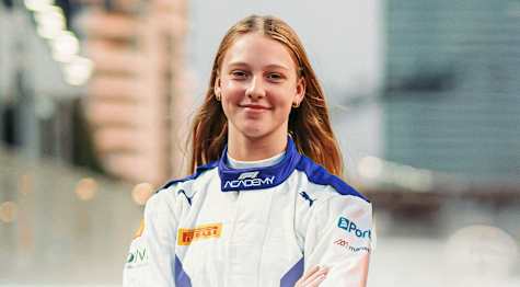 Aurelia Nobels stays with PUMA for 2025 season