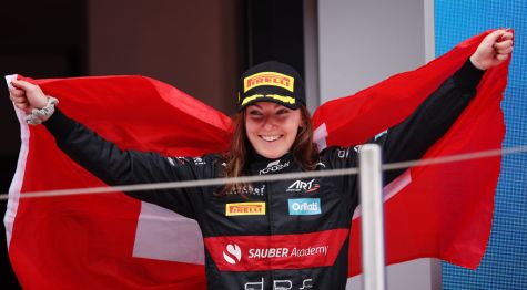 Lena Buhler Dominates from lights to flag to claim maiden win