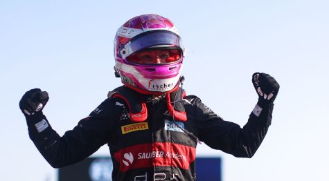 Lena Buhler wins Race 2 to ignite F1 Academy title race