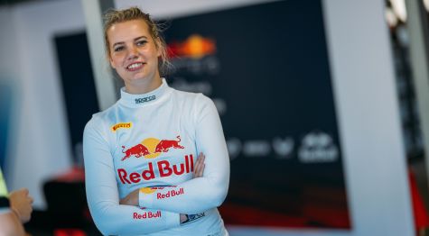 De Heus determined to prove doubters wrong after Barcelona progress 