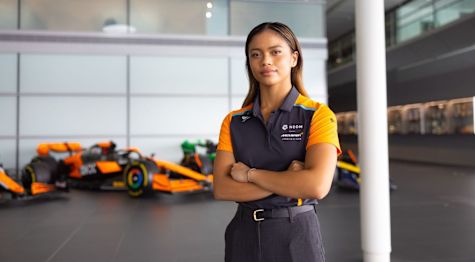 Bustamante and Lloyd to drive for NEOM McLaren in Formula Es Womens Test
