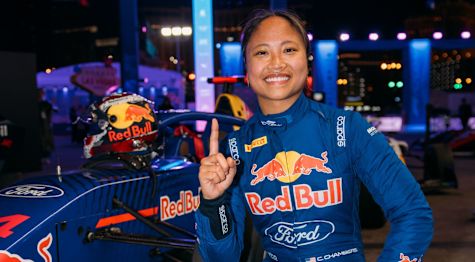 The jobs not done yet but Im halfway there – Chambers targets home victory after securing front low lock-out for Campos in Las Vegas