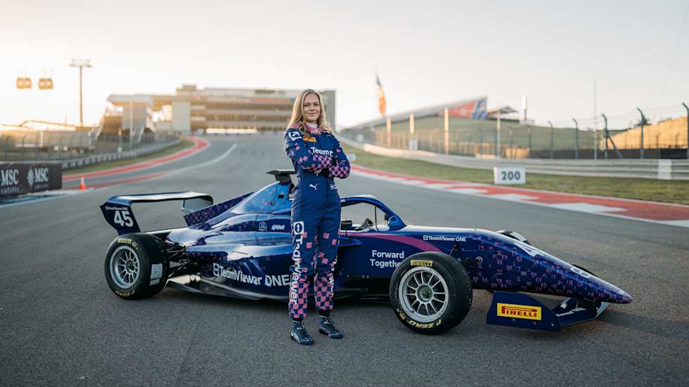 FIRST LOOK: Red Bull Racing and TeamViewer showcase their Austin liveries