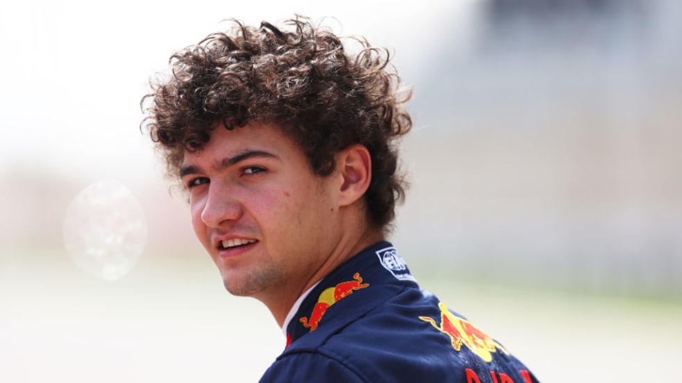 A Crawford quer dar um pontapé na 'pista favorita'.