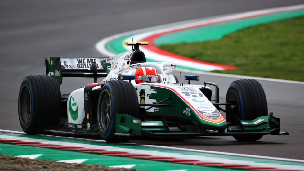 Os tops da Boschung interromperam a sessão molhada no Imola