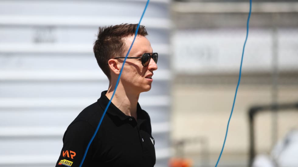 Copas do Mundo, Whitney Houston, e esquiadores: Conhecendo o verdadeiro Jake Hughes