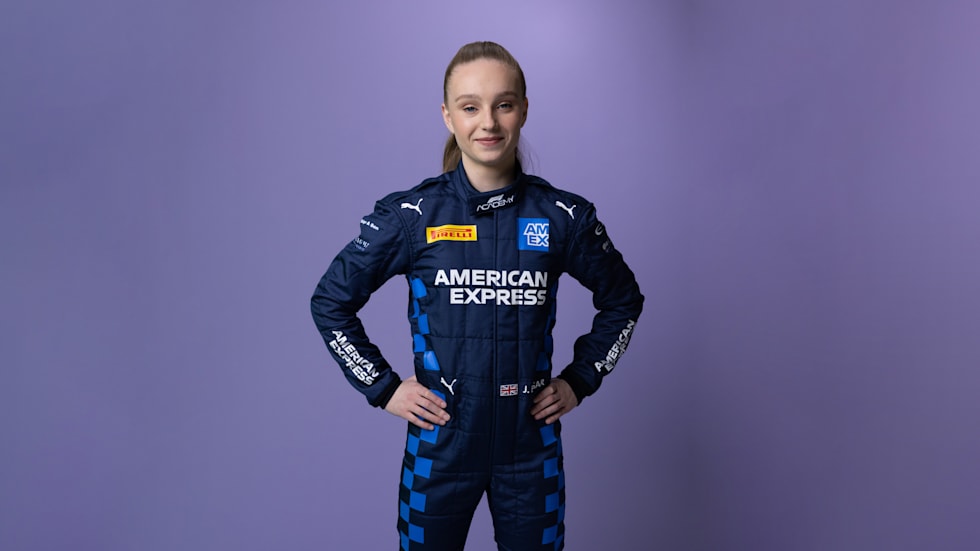 INTRODUCING JESSICA EDGAR: The American Express driver on horse riding ...