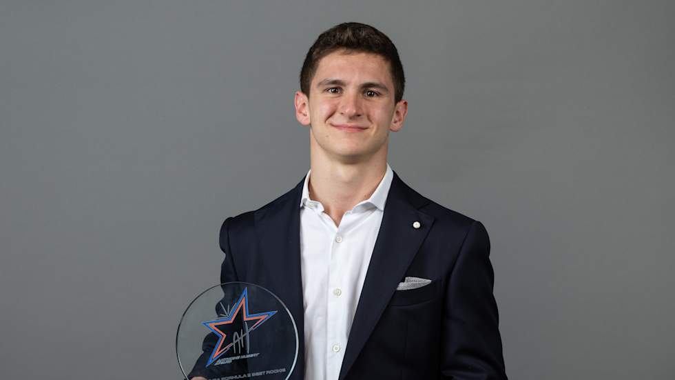 Leonardo Fornaroli wins Anthoine Hubert Award as top rookie in 2025