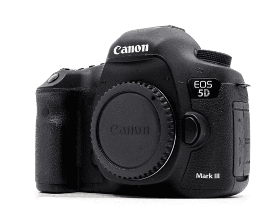 Canon EOS 5D Mark III with 28–135mm