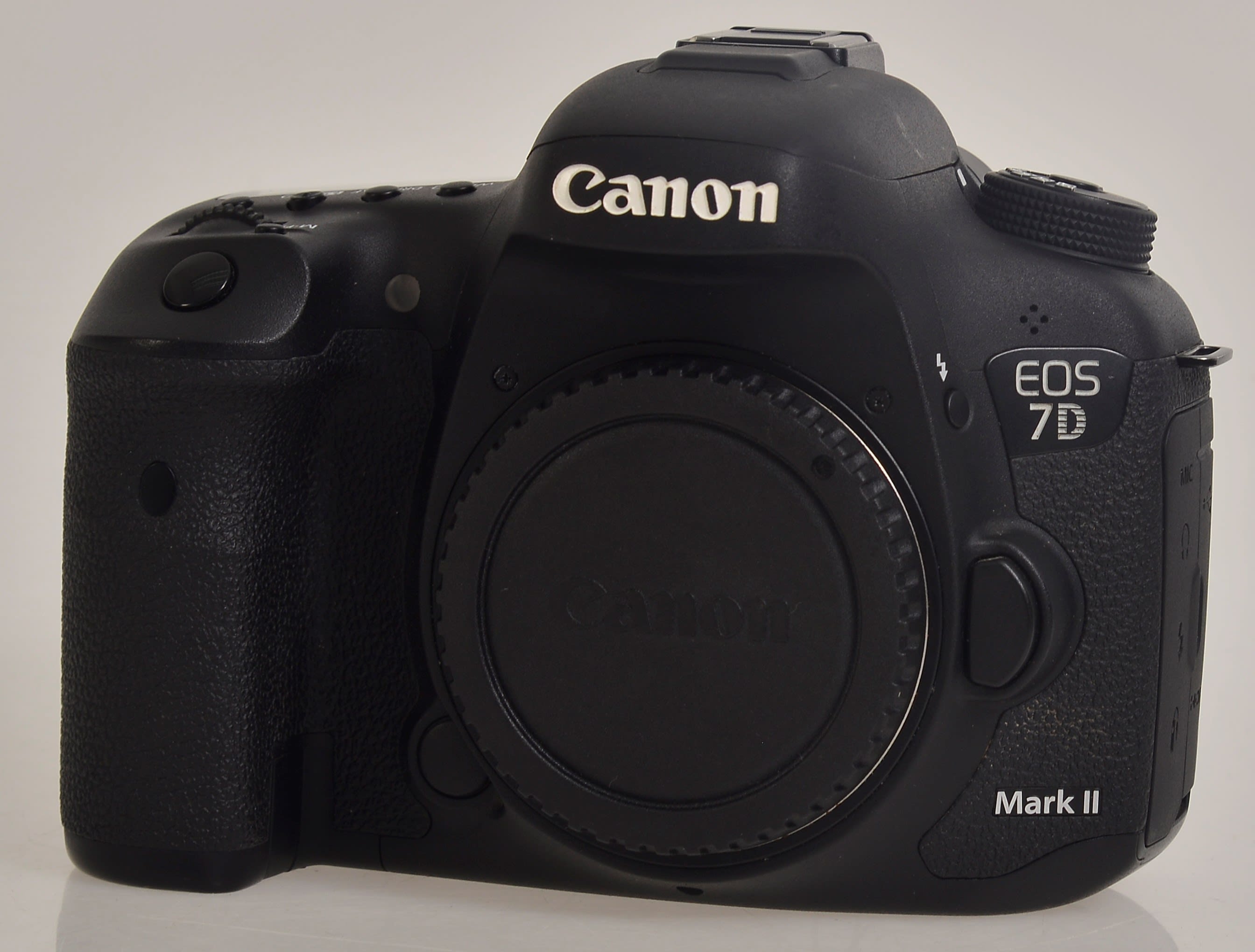 Canon 7D MK2