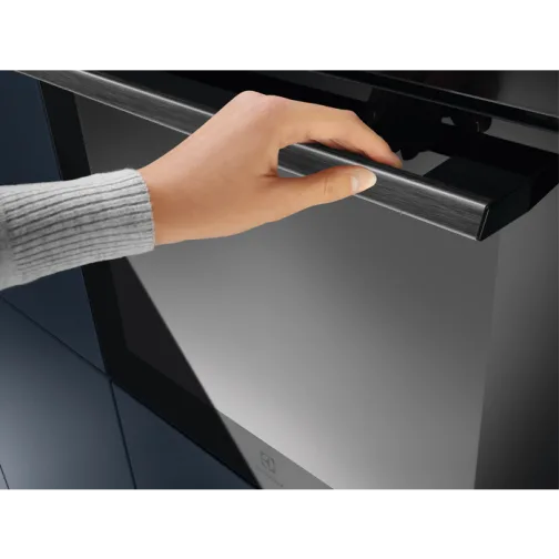 Electrolux EOB8S39Z - фото 8