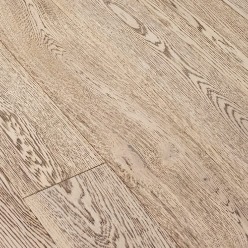 Antique Patina 5/8" - 3-Layer T&G Engineered Flooring 7.5"