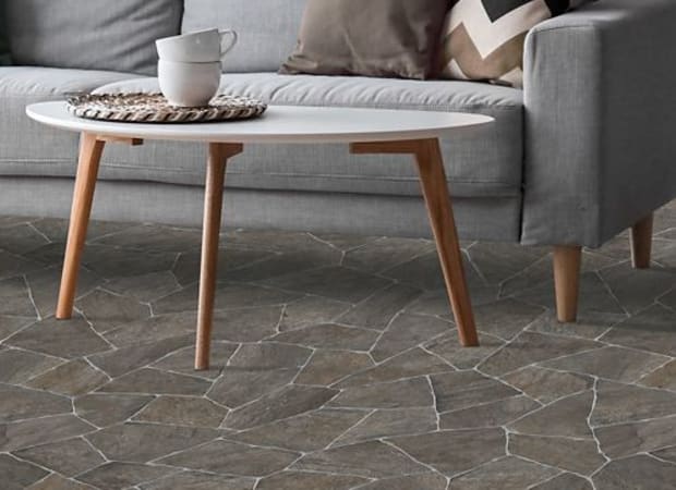Breccia
