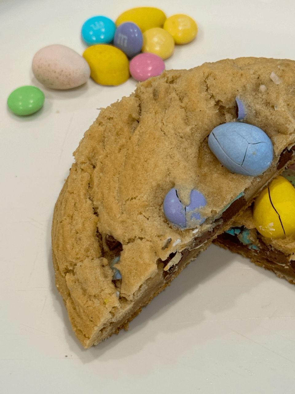 Milk Chocolate Candy Cookie (1 count)