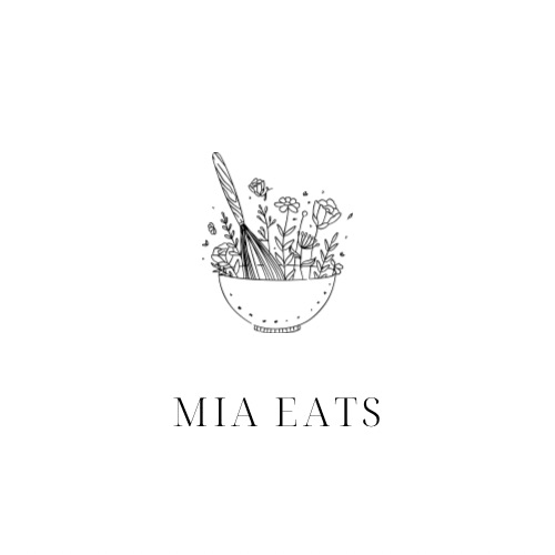 Mia Eats