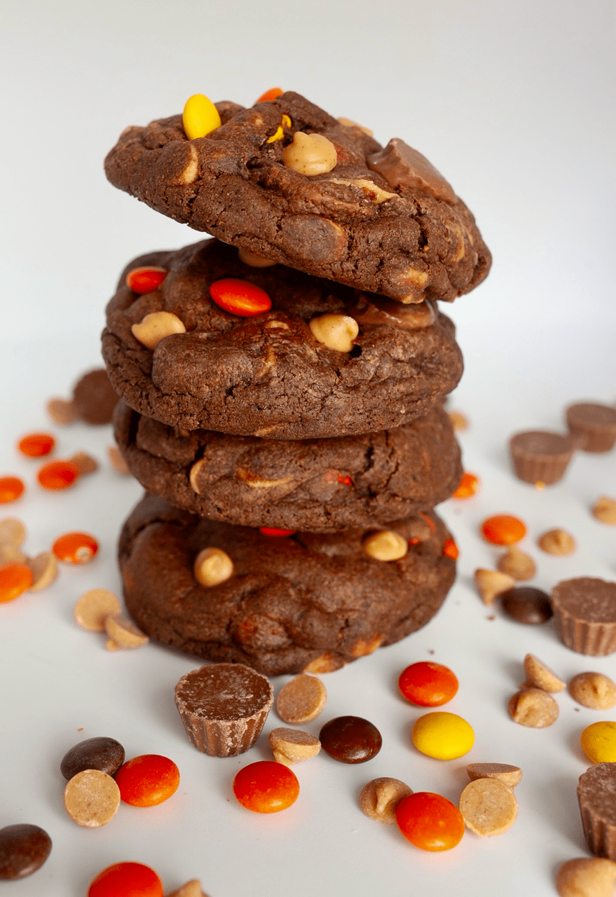 Reese’s Chip Cookies (4 count)