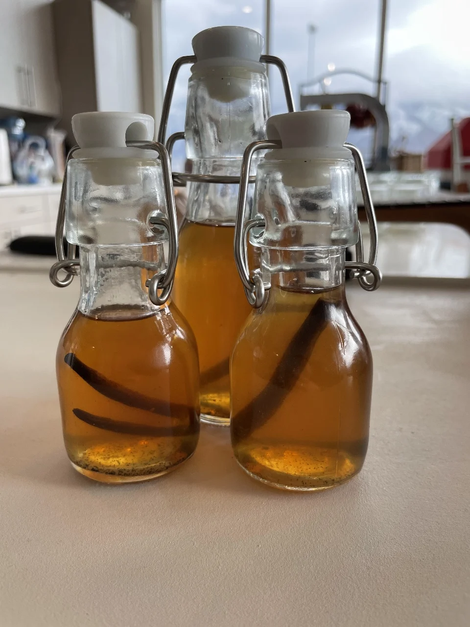 Home-made Tahitian Vanilla Extract 4oz