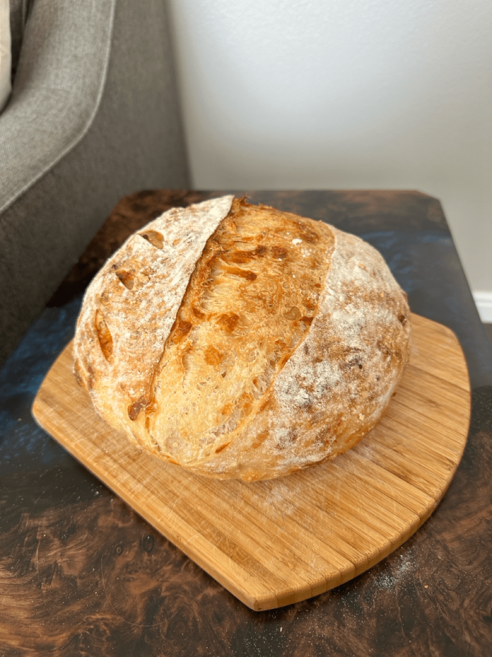 Garlic Cheddar Sour Dough Bread Large