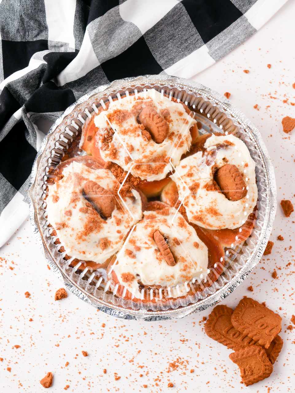 The Crumb - Biscoff Roll (4 count)