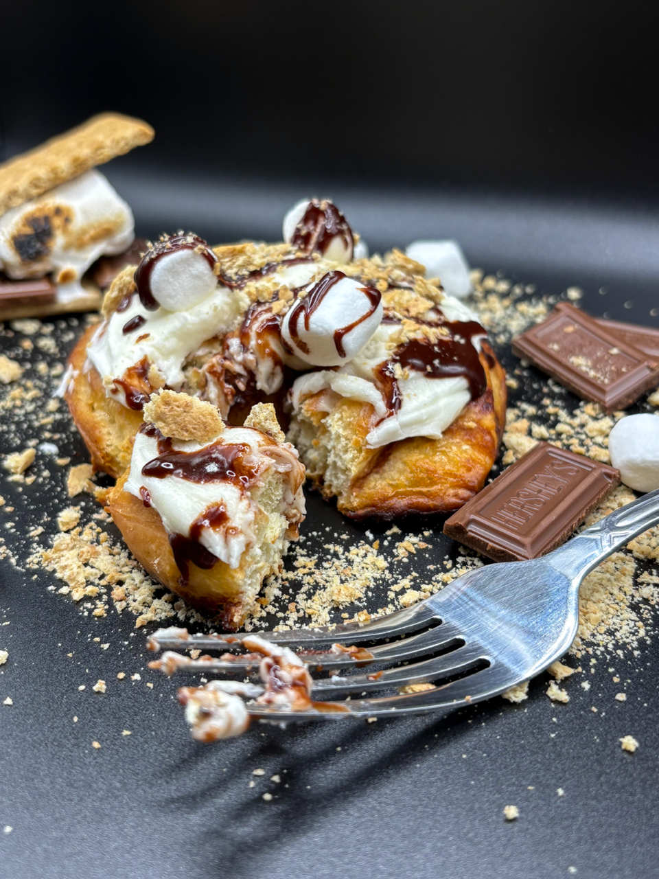 The Camper - S’mores Roll (4 count)