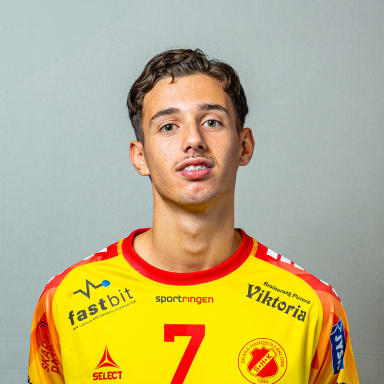 Albin Kushutani