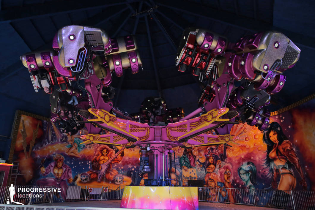 Locations in Austria: Extasy Extreme Carousel, Amusement Park