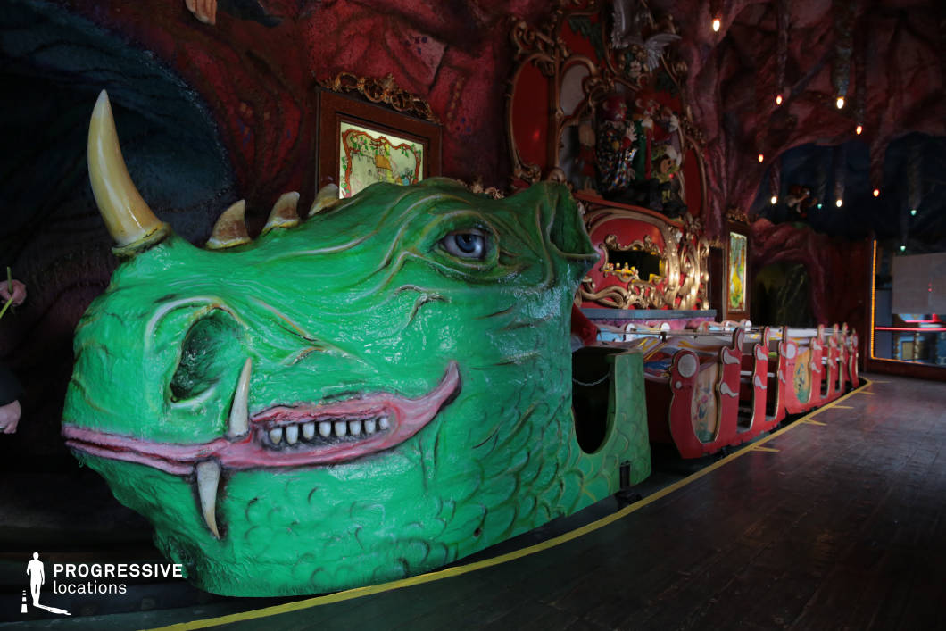 Locations in Austria: Fairytale Train, Amusement Park