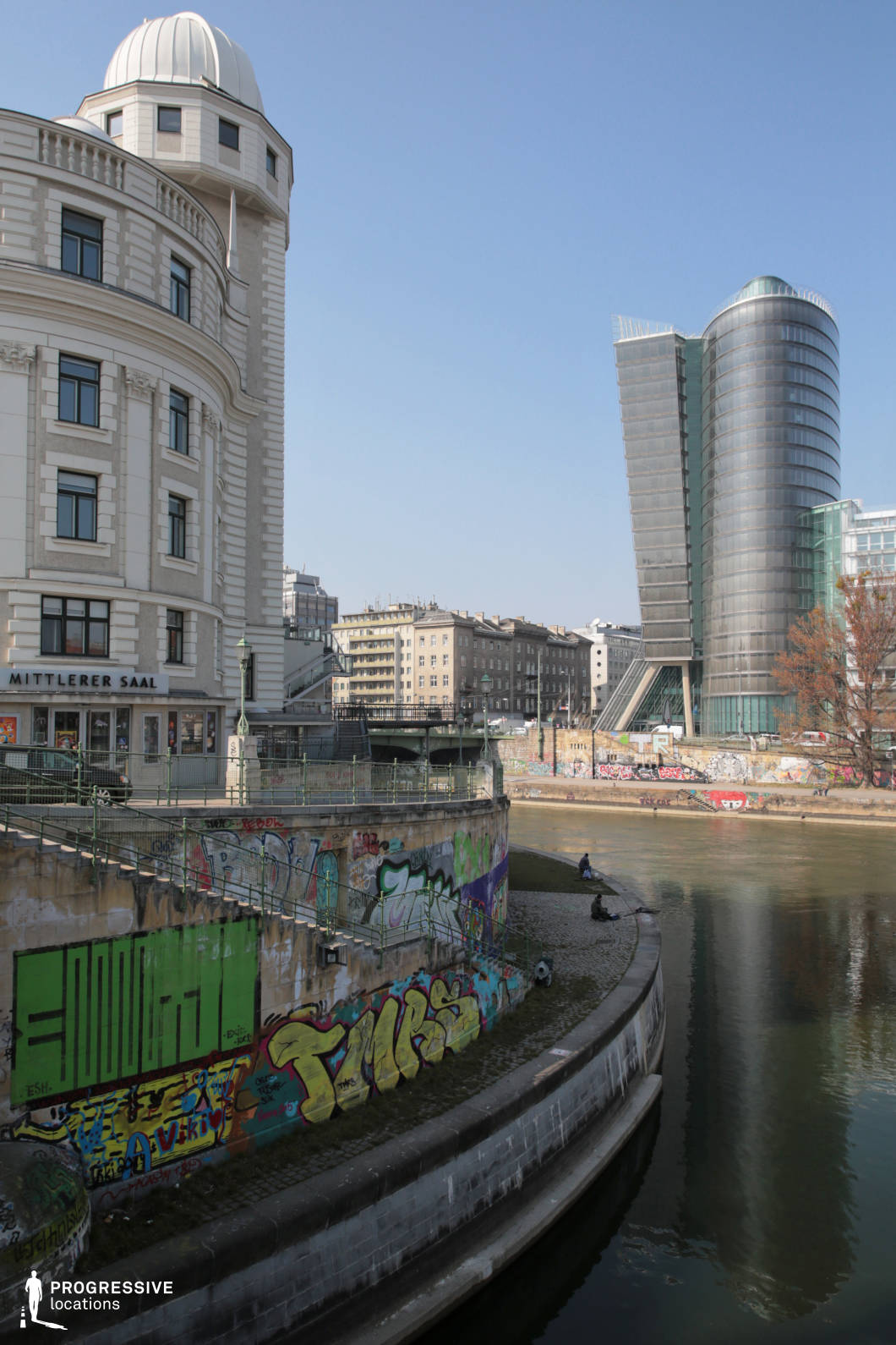Locations in Austria: Embankment, Urania