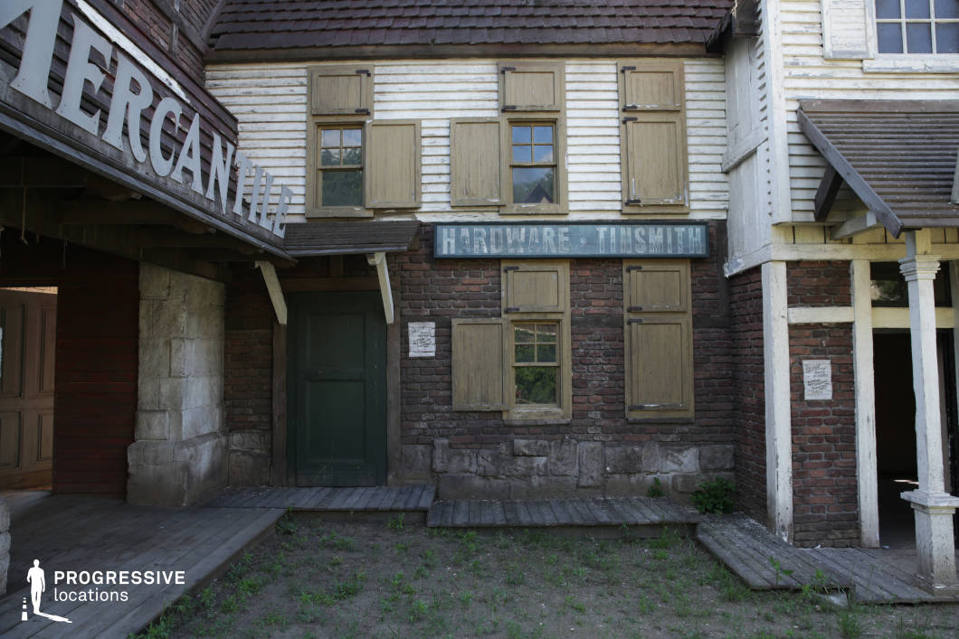 Western Town Backlot: Hardware Store