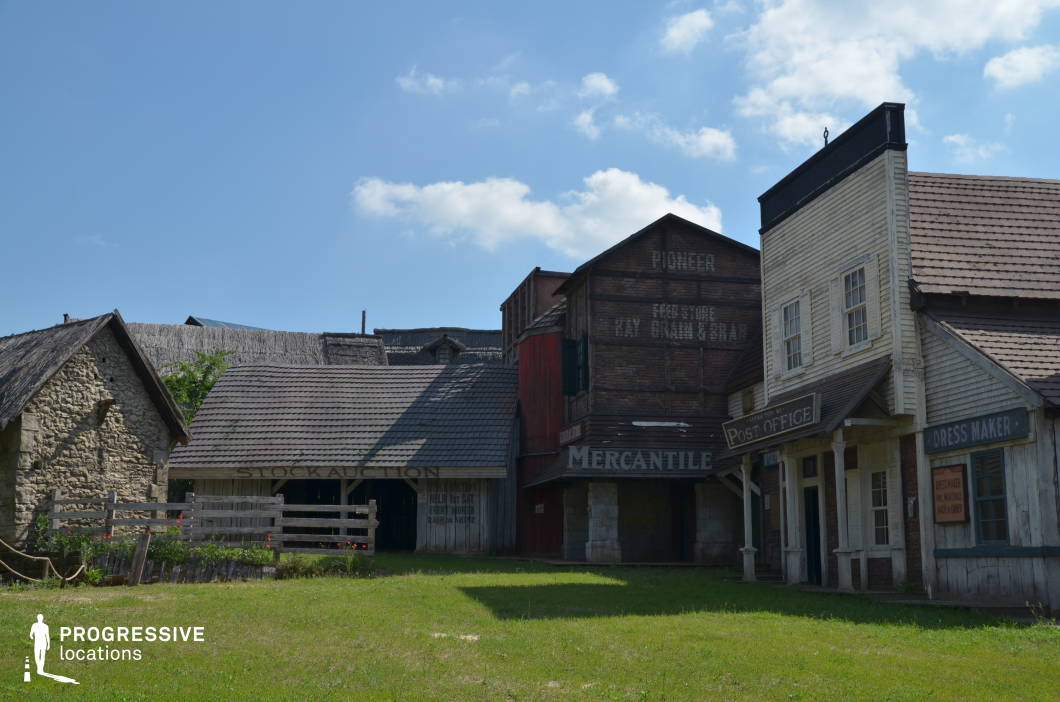 Western Town Backlot: Town Street