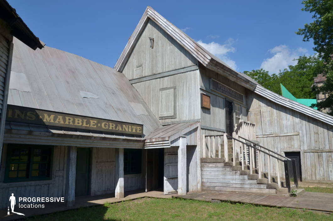 Western Town Backlot: Wooden House Stores