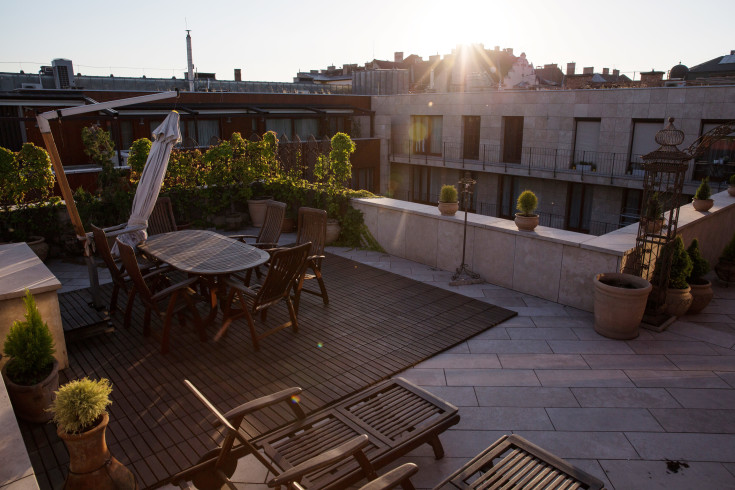 Budapest Apartment Interiors for Film & Photo Shoots