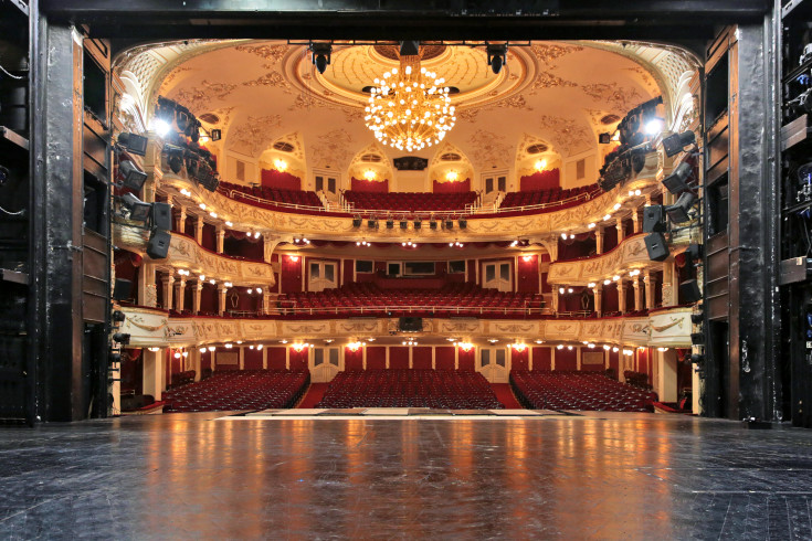 Theater Venues in Budapest for Film & Photo Shoots