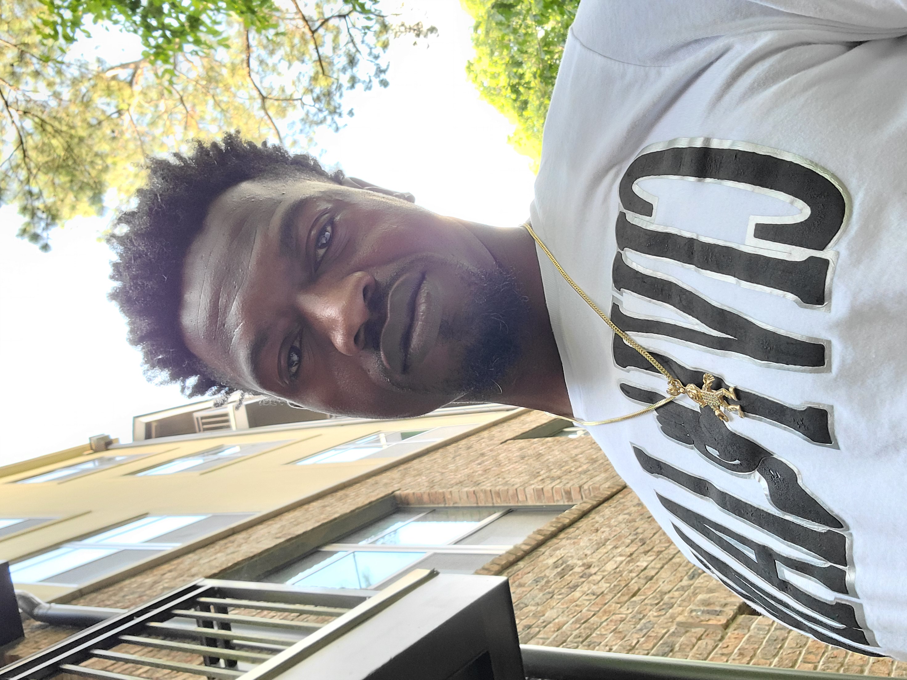 Eric Artis - Project Casting Gallery Image 3 Eric Artis - Gallery Image 3