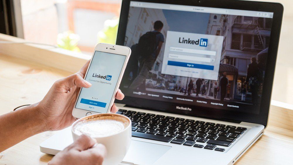 LinkedIn app login - Apple Community