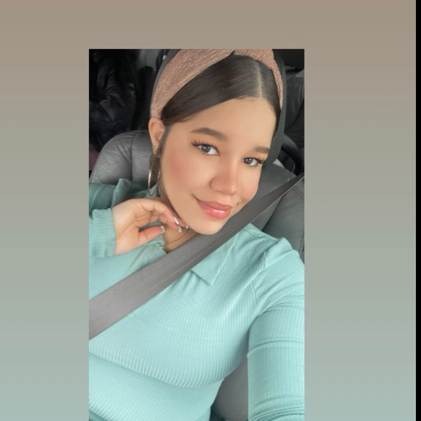Cristal  Santos - Profile Photo