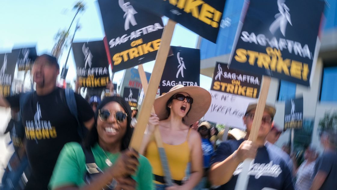 SAGAFTRA Strike Rules Member Bans Include Premieres, Social Media