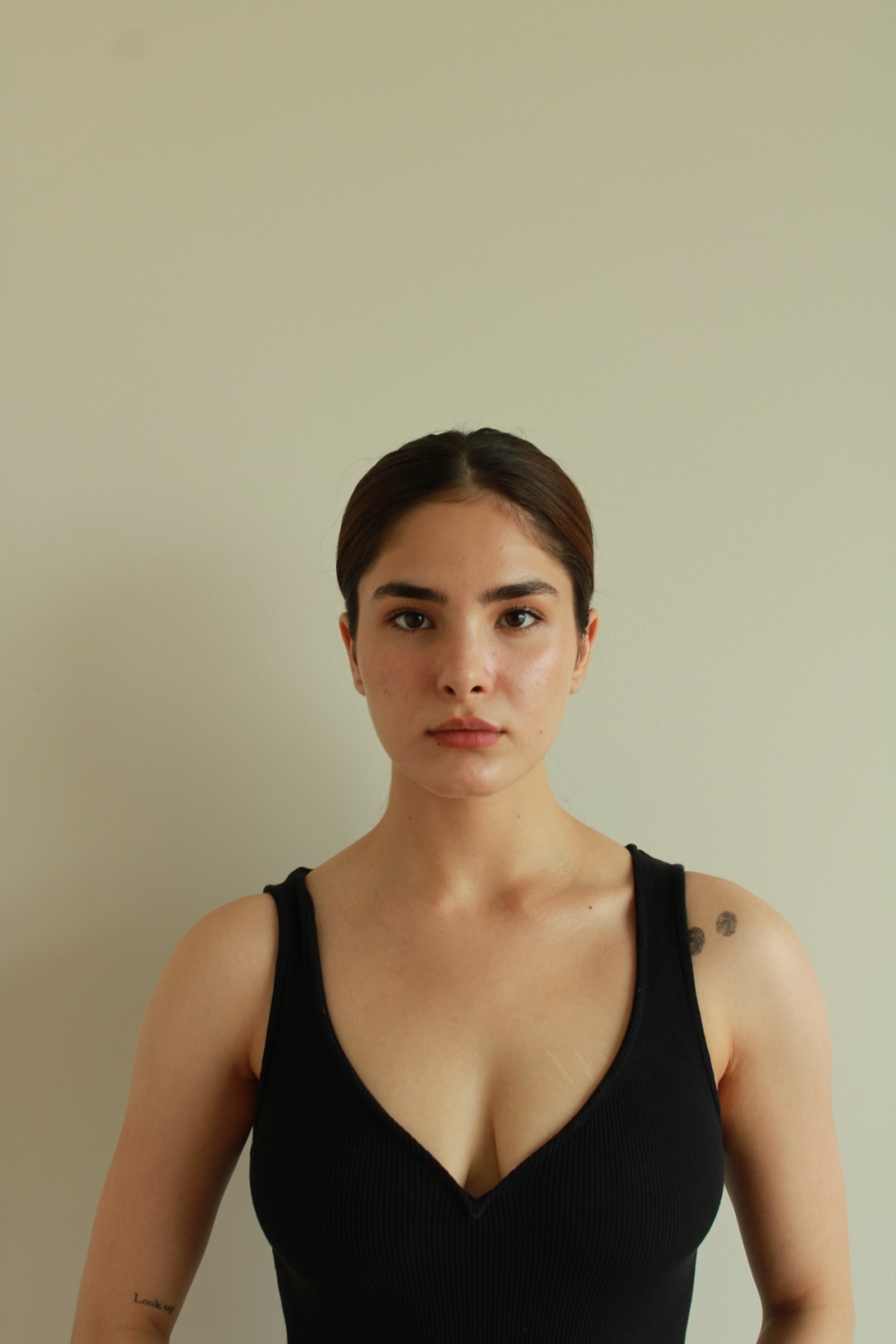 Negin Poure - Project Casting Gallery Image 5 Negin Poure - Gallery Image 5