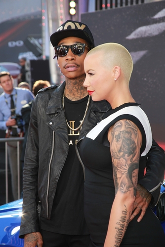 Wiz Amber Rose