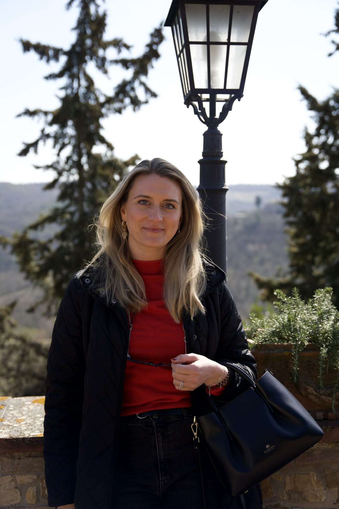 Emily Holmes - Profile Photo