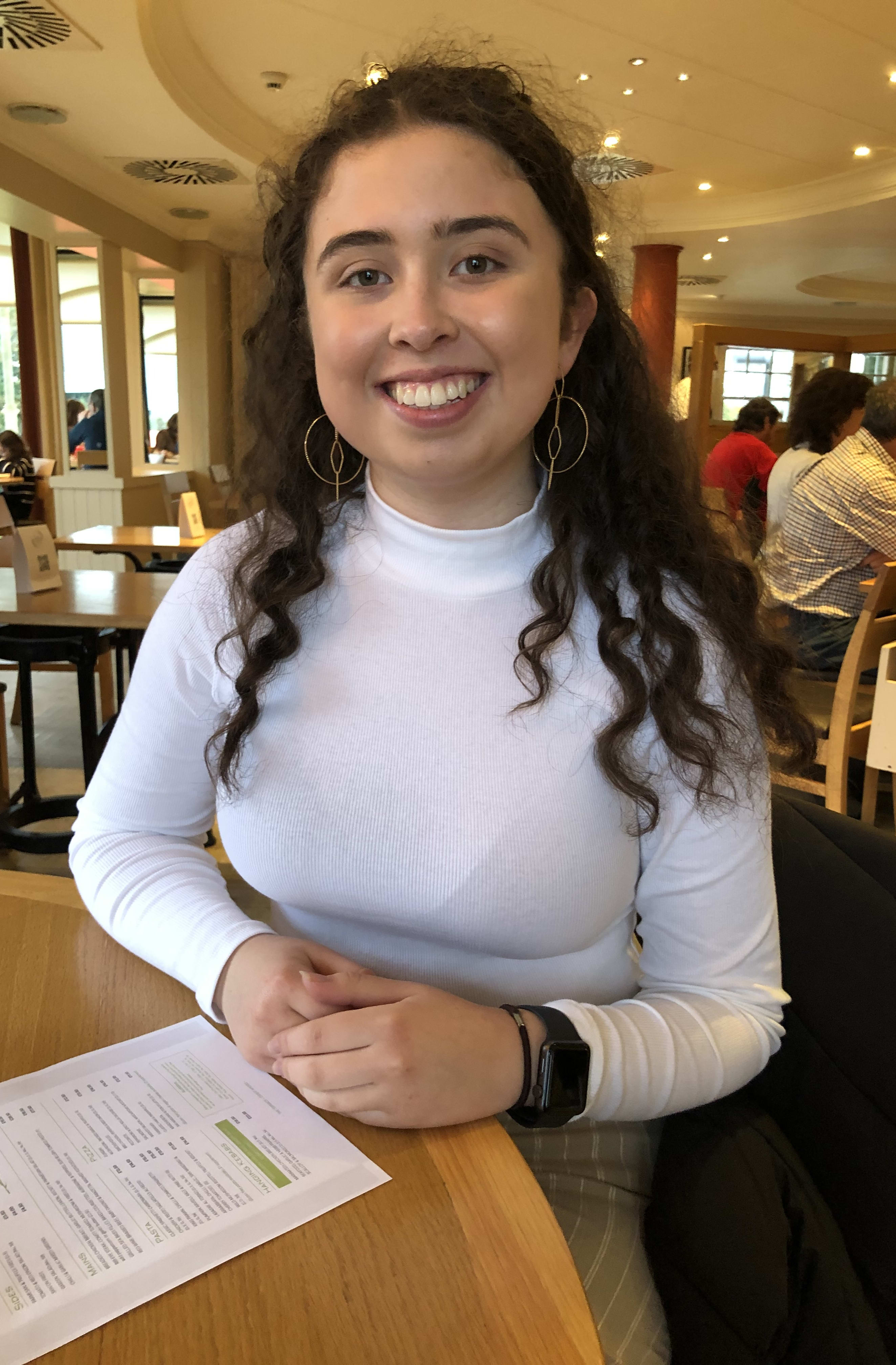 Eva Ronnie - Profile Photo