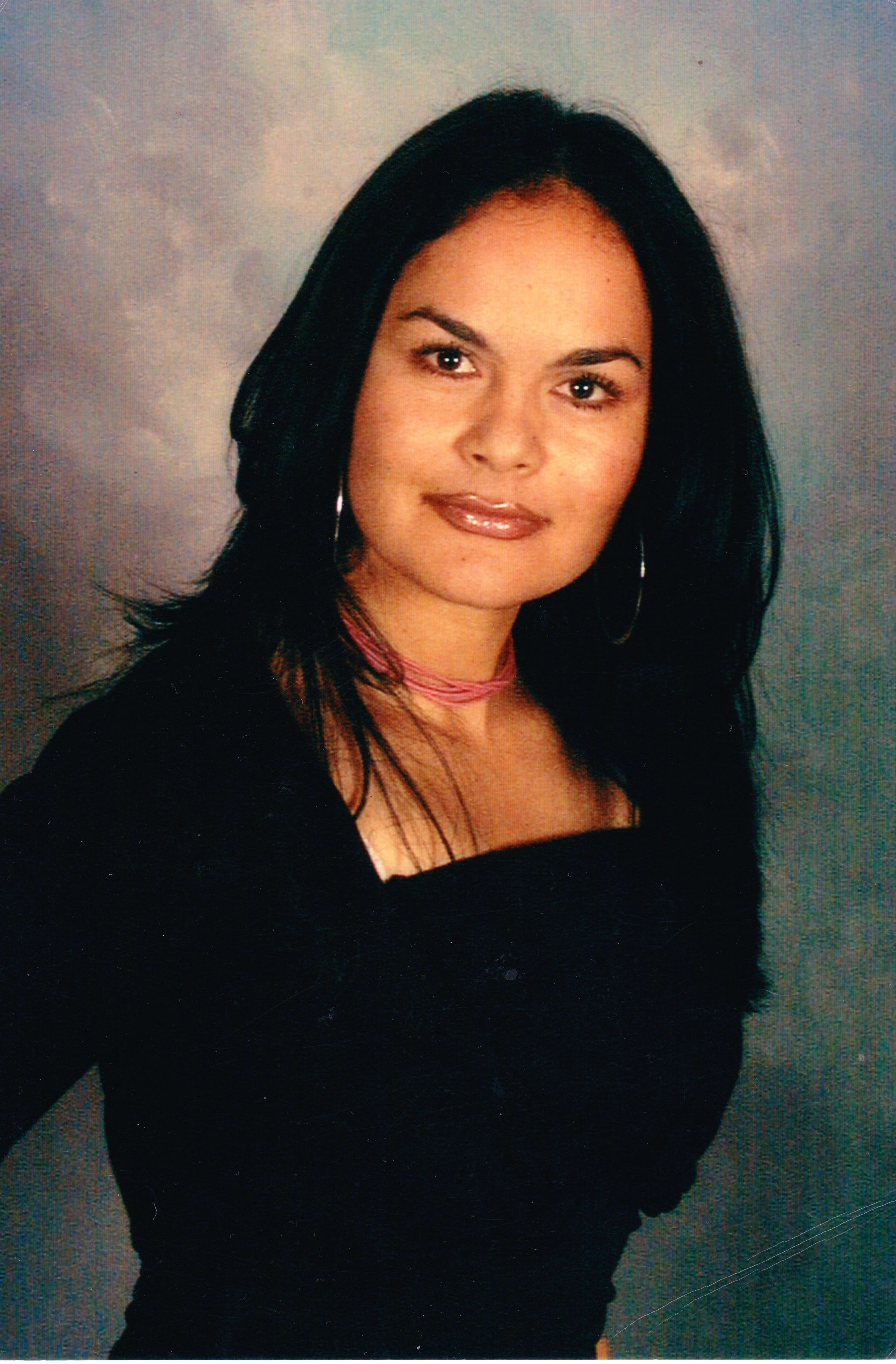 Elsa Hubbs - Profile Photo