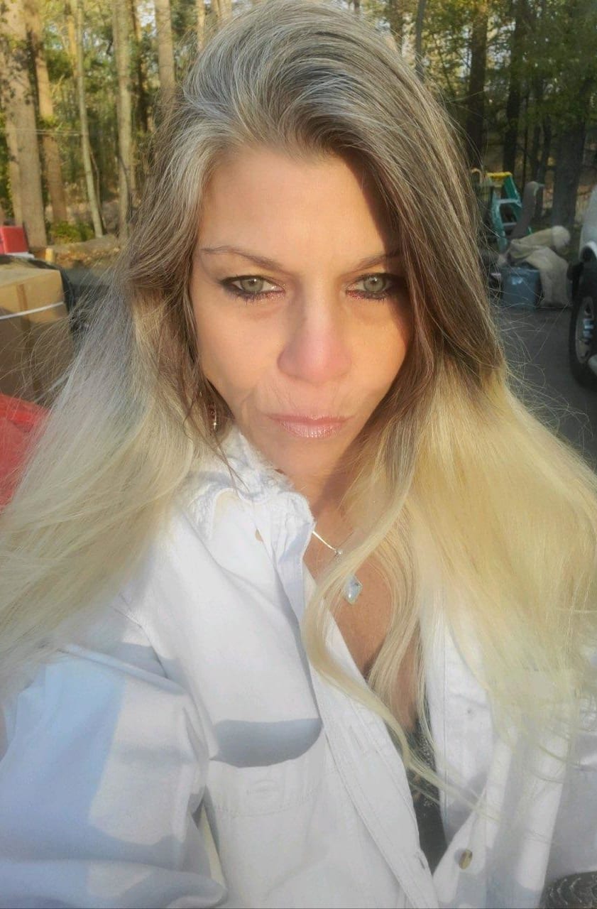 Vickilee Day - Profile Photo