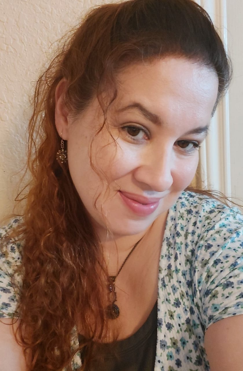 Julie Ruiz - Profile Photo